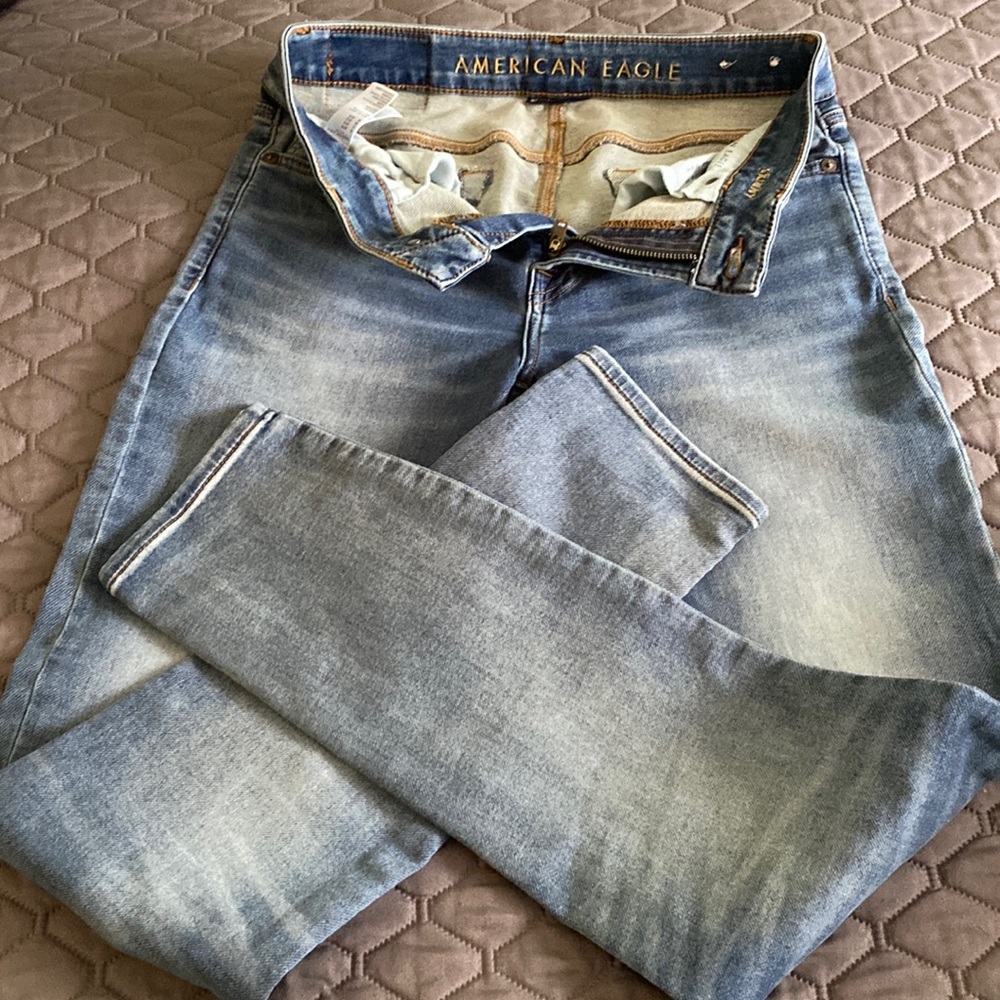 American eagle, like new. 30x32.